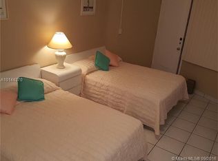 18335 Collins Ave APT 216, Sunny Isles Beach, FL 33160