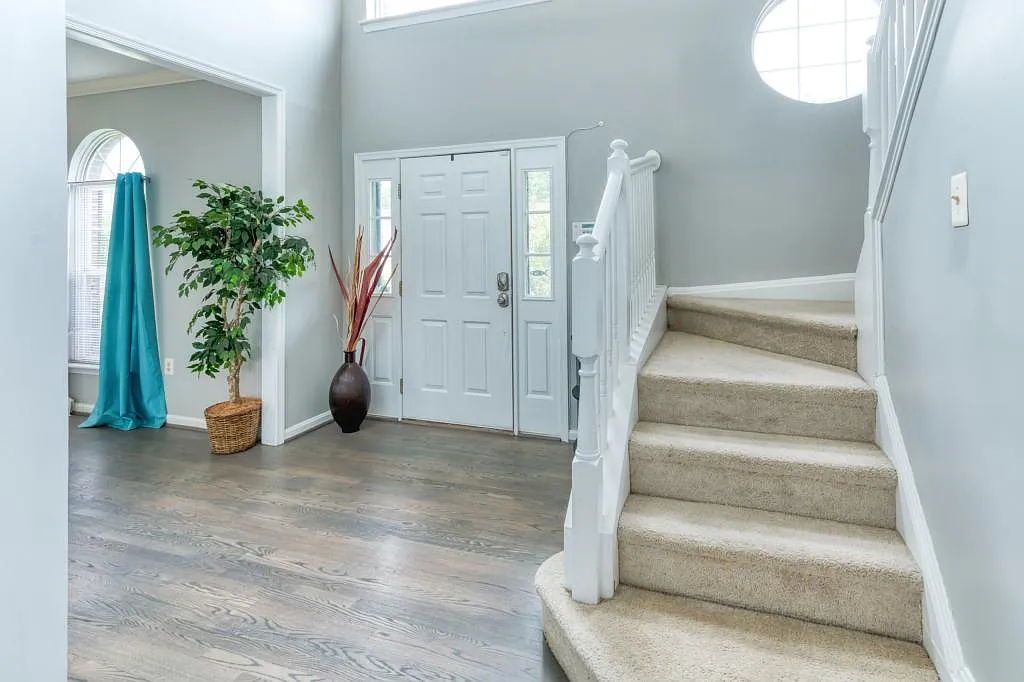 8911 Dangerfield Place — Photo 2
