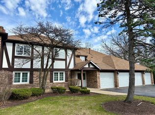 5806A Wolf Rd #4, Western Springs, IL 60558
