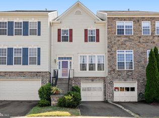 819 Bluefield Sq NE, Leesburg, VA 20176