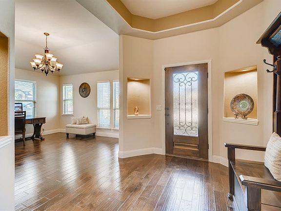 5th image of 1506 Park Meadow Dr