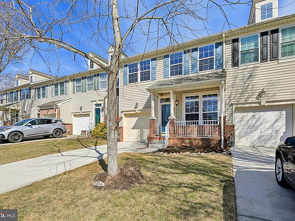 3rd image of 6031 Ivy League Dr