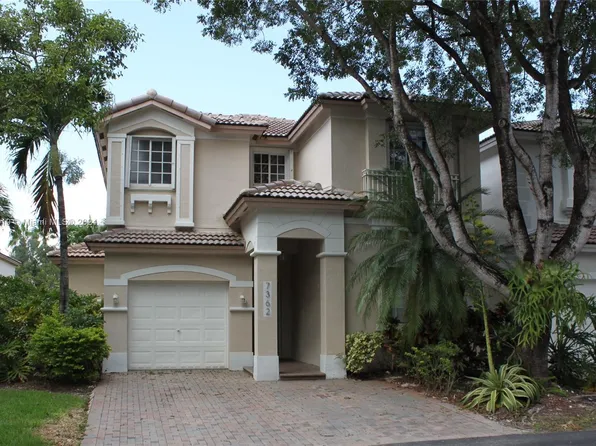 7362 NW 112th Ct, Doral, FL 33178