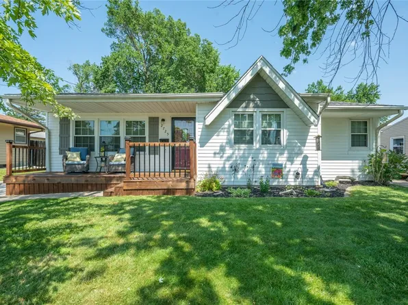 2725 E 39th Ct, Des Moines, IA 50317