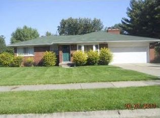 19969 Old Homestead Dr, Harper Woods, MI 48225