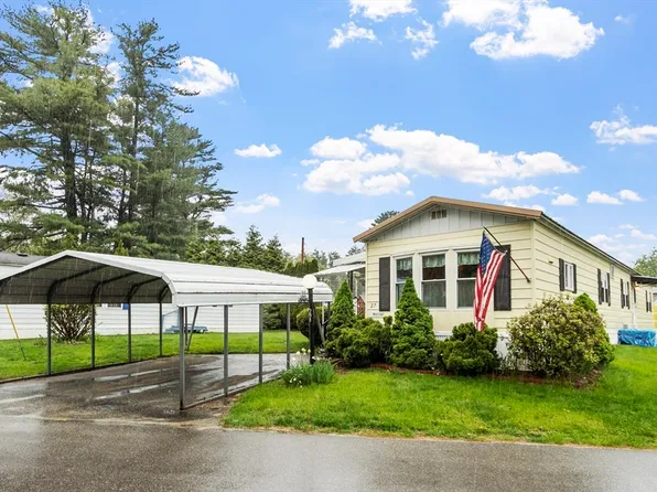 27 Lisa Cir, Merrimac, MA 01860