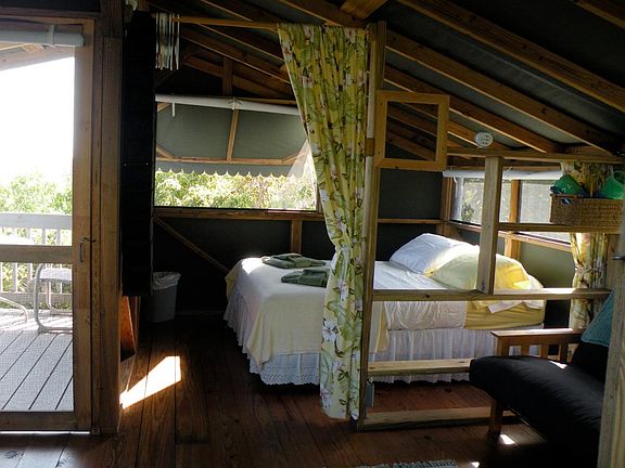 INTERIOR COTTAGE
