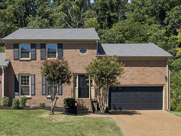 2nd image of 1533 Mooreland Blvd