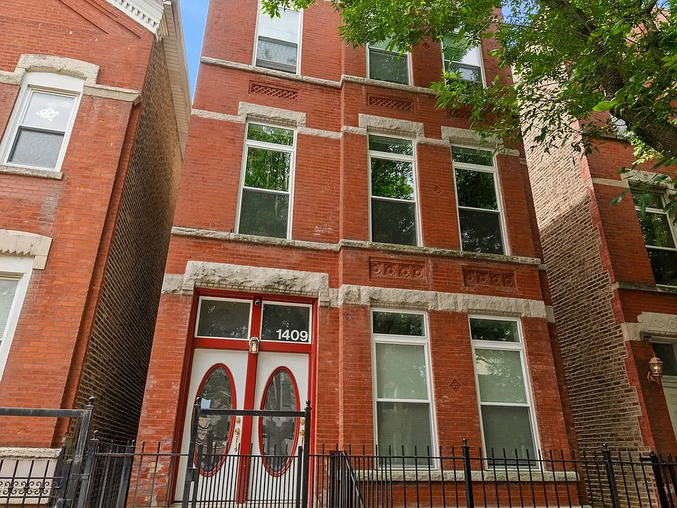 1409 W Ohio St #3F