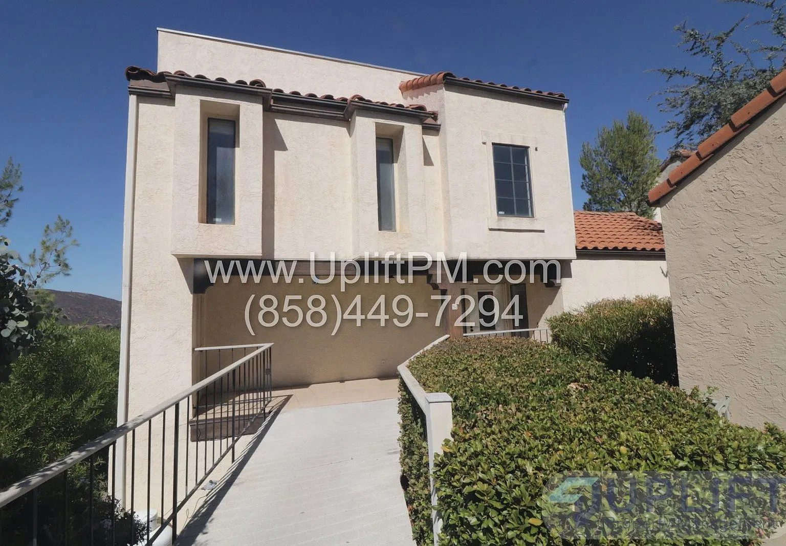 2 bed, 2.0 bath, 1897 sqft, $3,295 — Photo 2