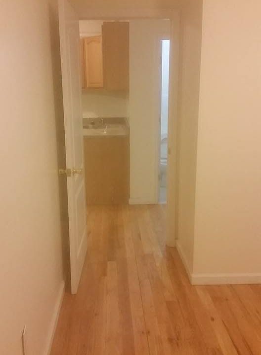 1st image of 255 15th St APT 204