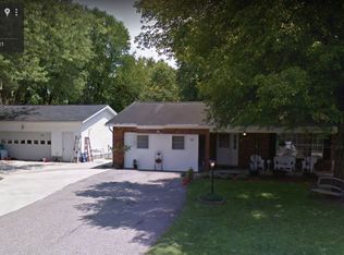 36 Lee Dr, Saint Albans, WV 25177