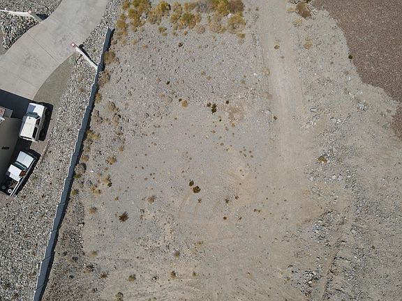 4th image of 3040 Gatewood Dr Lot 15