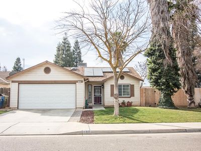 139 W Bellaire Way, Fresno, CA, 93705