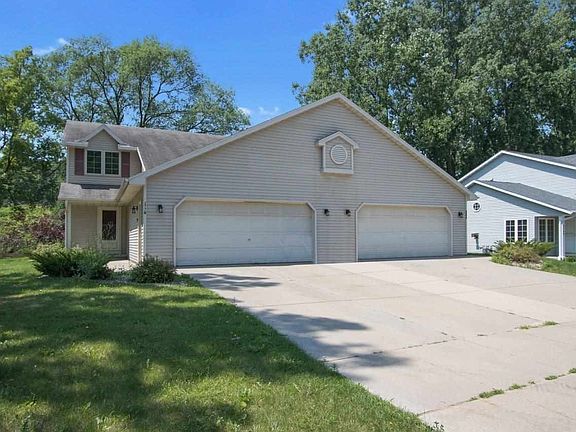 3rd image of 2774 Saint Ann Dr