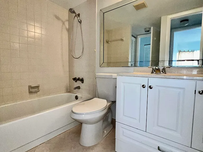 231 Pine Hov Cir #A-1 — Photo 12