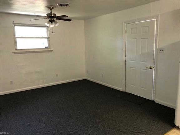 5th image of 625 Lake Dr #B