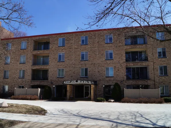 800 1st Dr NW APT 206, Austin, MN 55912