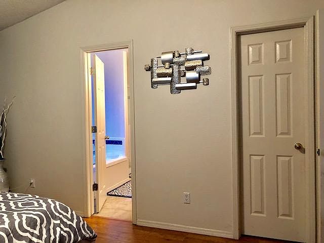 1st image of 7404 Cerros Pl NW