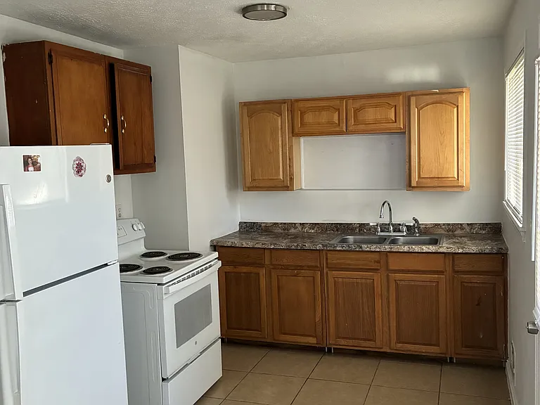 116 S 45th St — Photo 5