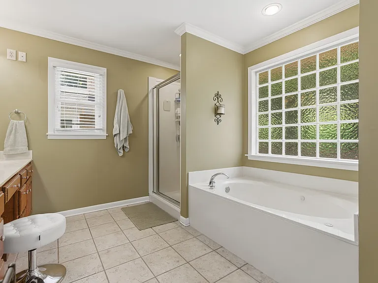 2117 Shades Crest Rd SE — Photo 20