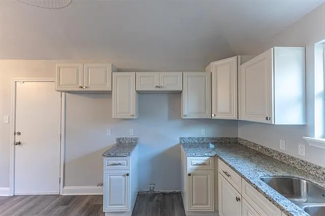 2544 Jeanne St — Photo 8