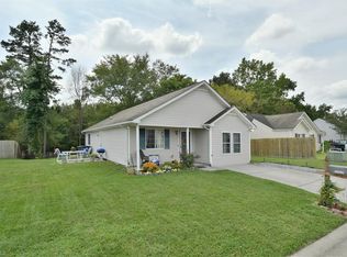 2430 Stratford Lake Rd, Winston Salem, NC 27103
