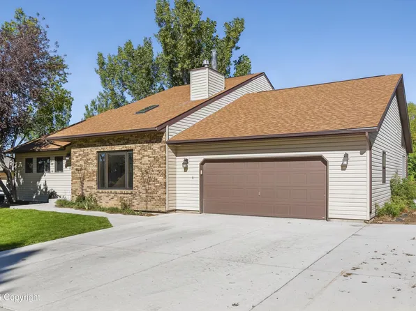 1001 Clarion Dr, Gillette, WY 82718
