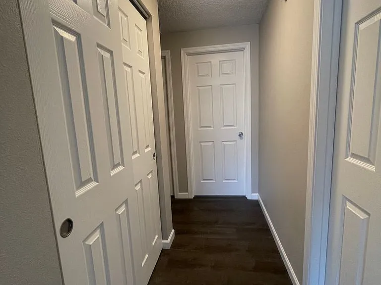Albany Meadows Apartments — Photo 107