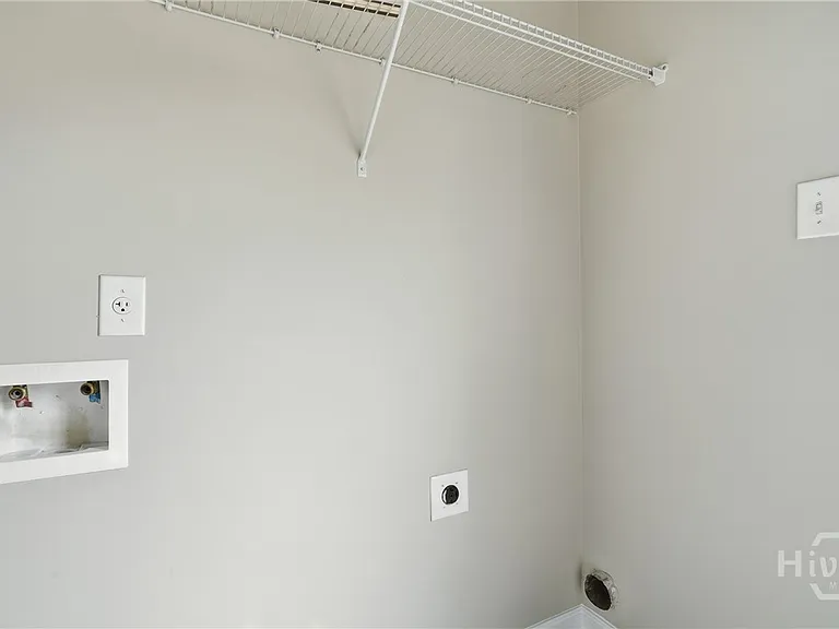 409 Olde Ivey Sq — Photo 32