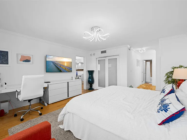 5100 N Ocean Blvd #702 — Photo 14