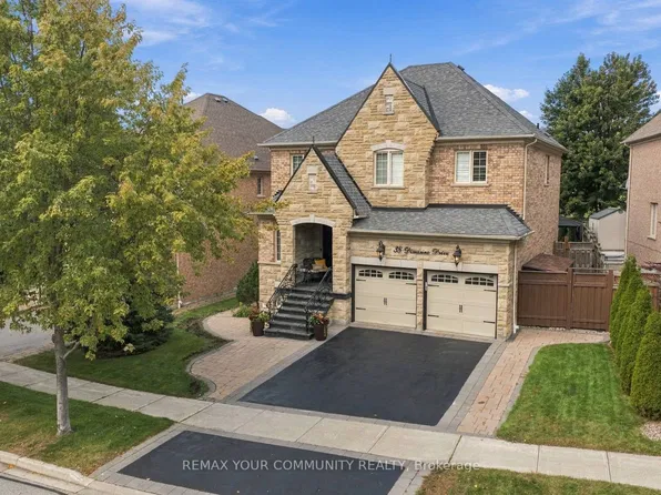 38 Dimarino Dr, Vaughan, ON L6A 0E8