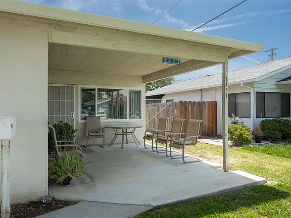 4th image of 1451 Youngs Ln