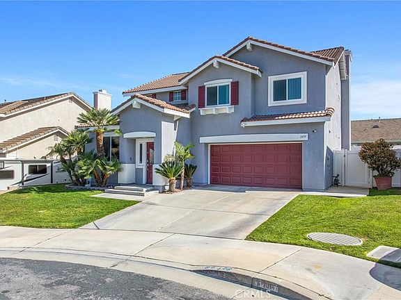 2nd image of 1439 Lochaber Ct