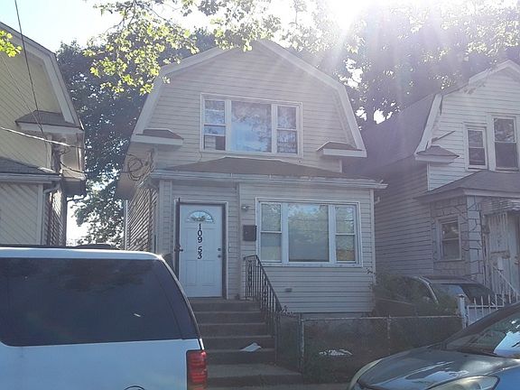3rd image of 109 Union Hall St #53