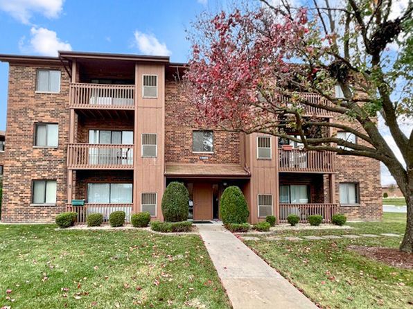 15800 Peggy Ln APT 2