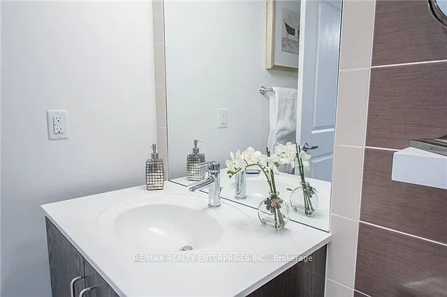 215 Sherway Gardens Rd #2111 — Photo 10