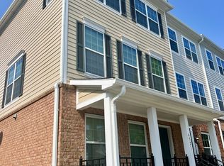 4521 Scarlet Oak Ln, Baltimore, MD 21229