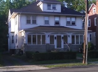 189 E Main St, Somerville, NJ 08876