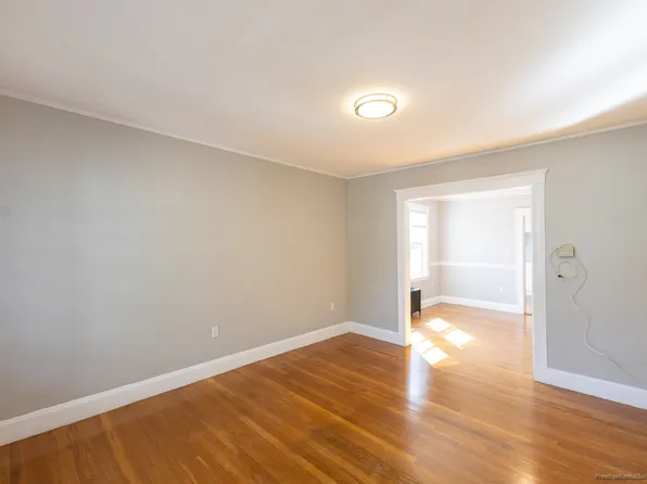15 Lee St, Boston, MA