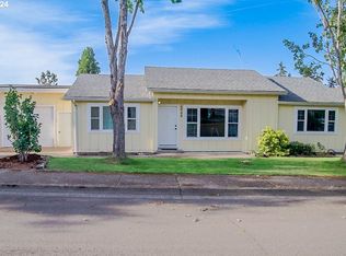 6988 Bluebelle Way, Springfield, OR 97478