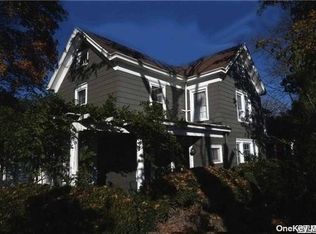 4654 Sound Ave, Riverhead, NY 11901