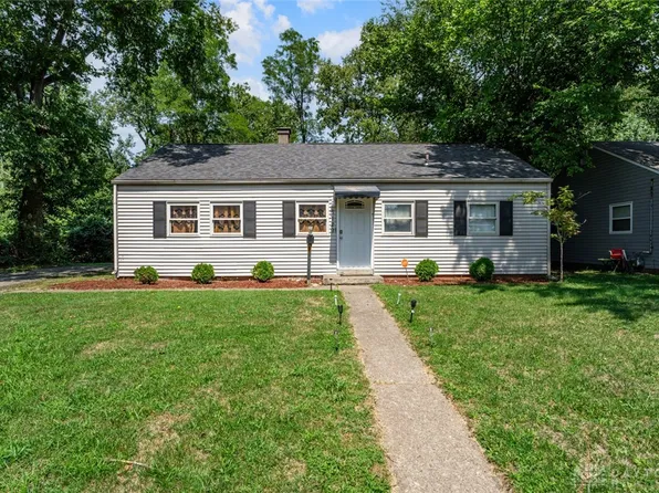 1129 E Pearl St, Miamisburg, OH 45342
