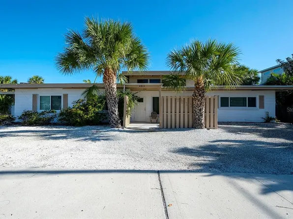 6811 Palm Dr, Holmes Beach, FL 34217