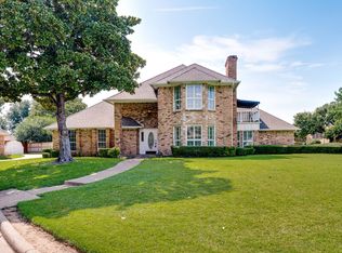 1106 Pebble Beach Ct, Mansfield, TX 76063