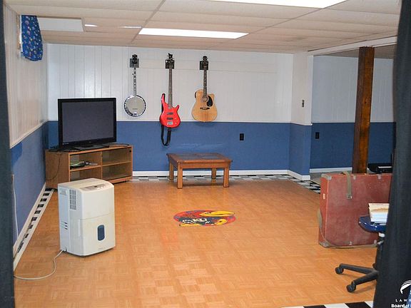 5th image of 2644 SE Allen Dr