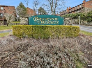 1 Brookside Hts #F, Wanaque, NJ 07465