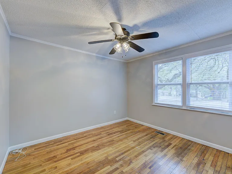 3819 Prentice Ave — Photo 13