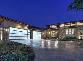 640 River Valley Rd, Sandy Springs, GA 30328