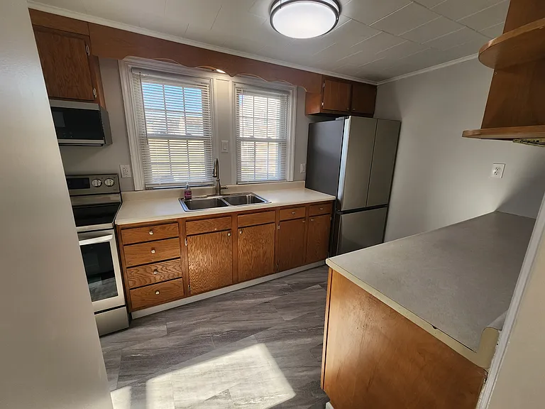 941 Grosstown Rd #1 — Photo 5